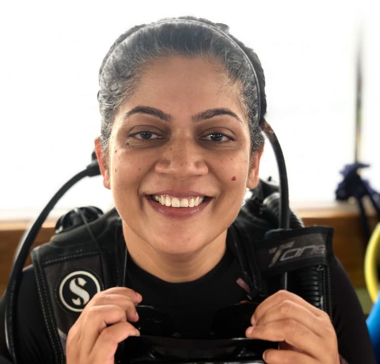  Ruhi Sridhar 49 yrs, 99 dives,,[object Object], Advanced , Nitrox certified 