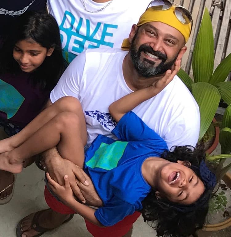 Arjun Namisan, 52 yrs